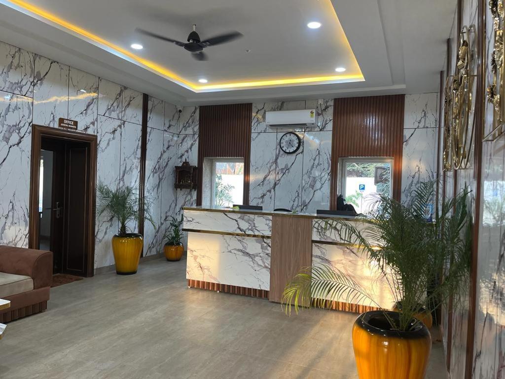 Hotel Eco Park Rewa Exterior photo