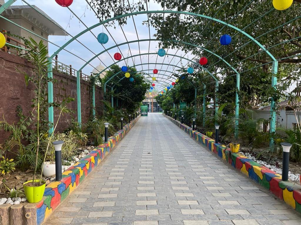 Hotel Eco Park Rewa Exterior photo