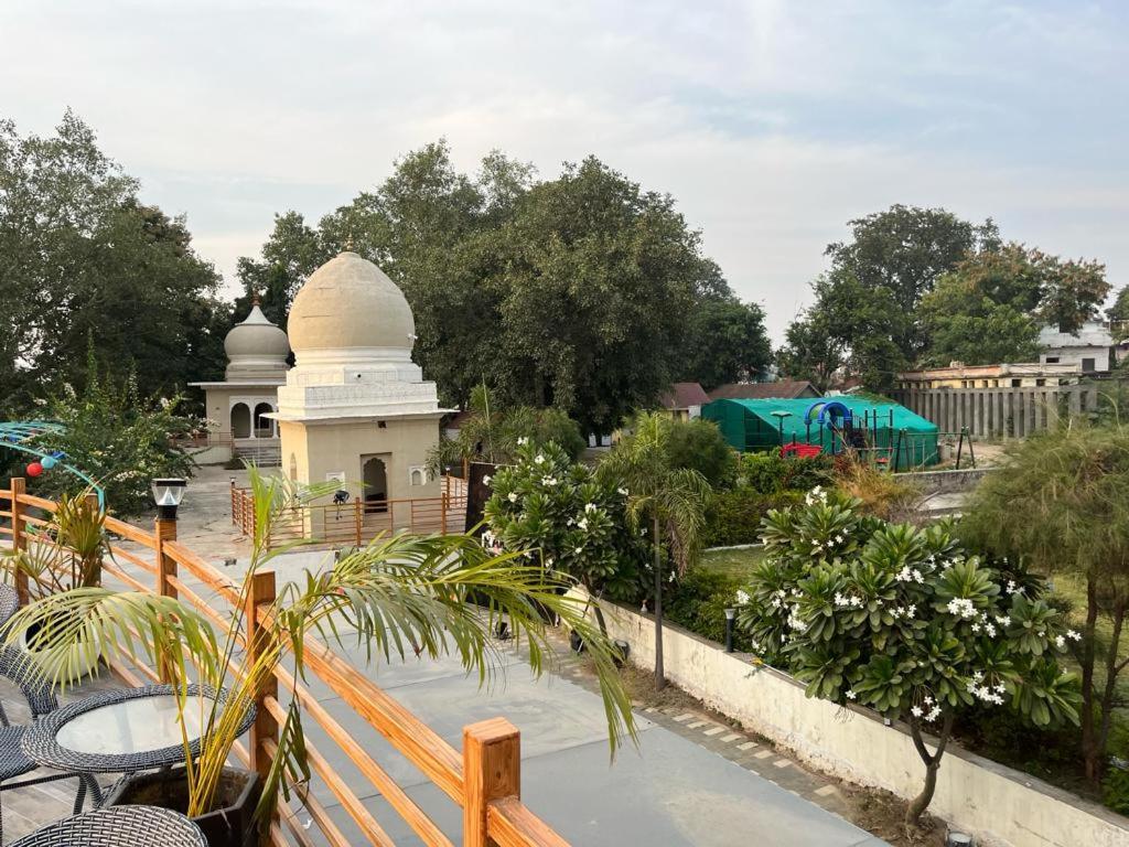 Hotel Eco Park Rewa Exterior photo