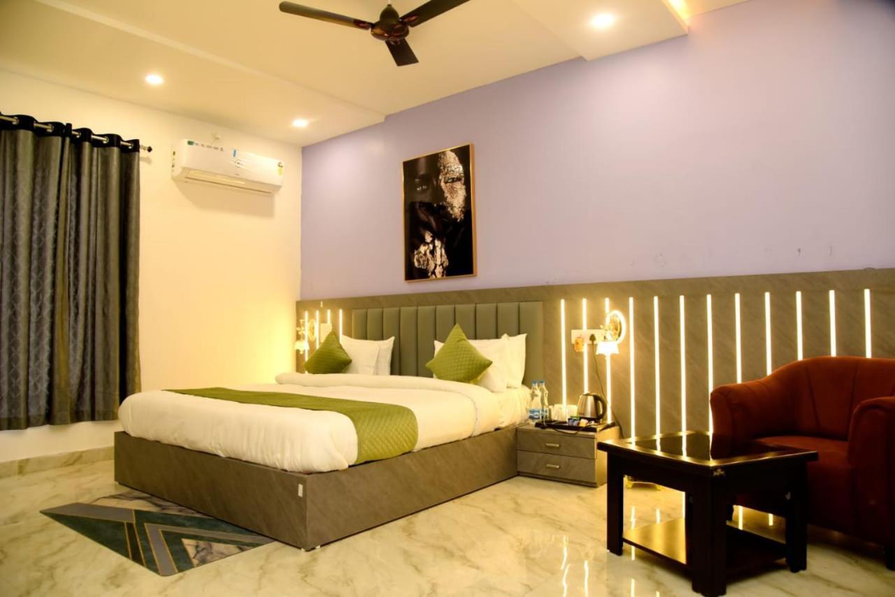 Hotel Eco Park Rewa Exterior photo